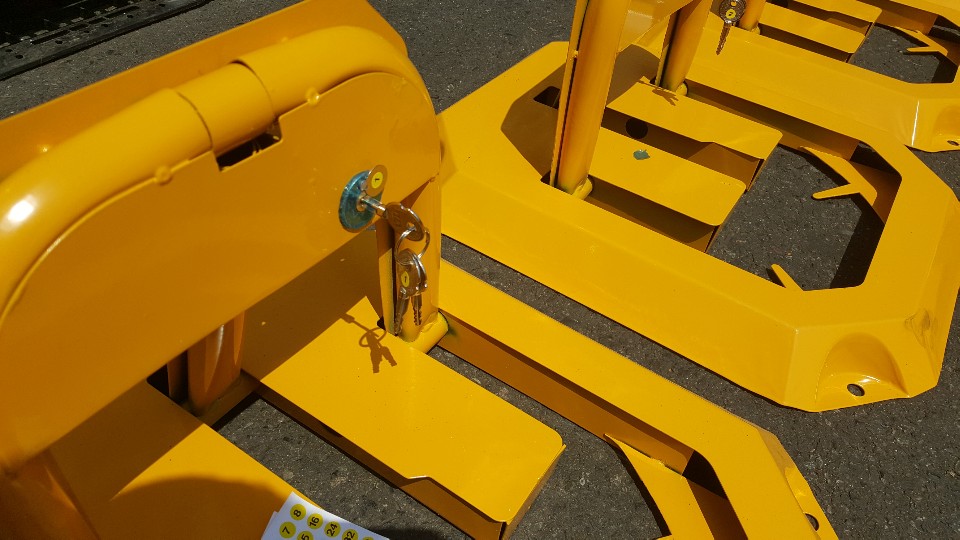 Baroxon Manual Parking Lock Indonesia Yellow